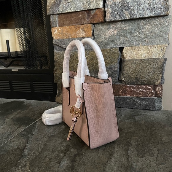 NWT Michael Kors Kris Small Satchel - Picture 4 of 13